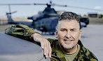 Druhý muž armády. Petr Čepelka byl hlavní tváří nákupu amerických stíhaček...