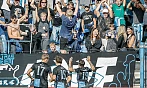 Liberečtí fotbalisté se radují z gólu Vasila Kušeje.