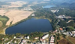 Vodní nádrž Horka s Hamerským jezerem v pozadí
