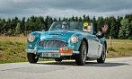 Už 17. ročník setinové rallye historických a klasických automobilů si užili...