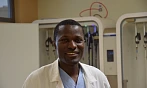 Doktor Philip Waka Njeka. (10. října 2026)