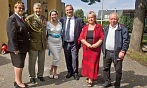 Vedoucí Ruského domu v Praze Igor Girenko (uprostřed) na Dni slovanské...