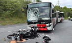 Srážka motorky a autobusu v pražském Motole. (4. července 2026)