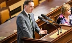 Poslanec hnutí STAN Karel Dvořák hovoří na schůzi Poslanecké sněmovny při...