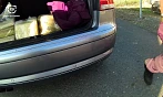 Auto zastavené celníky na Šumpersku vezlo 34 kilogramů kratomu.