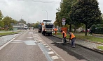 Oprava Plzeňské ulice v Rokycanech značně zkomplikovala dopravu ve středu ráno....