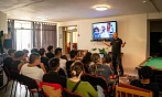 Letní studijní program pro romské děti se letos koná v Malé Morávce na...