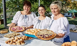 Ke slavnostním příležitostem na Slovácku neodmyslitelně patří sladké vdolky.