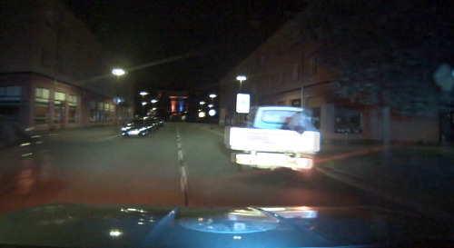Ostravští policisté pronásledovali auto, ze kterého padyly ukradené semafory.