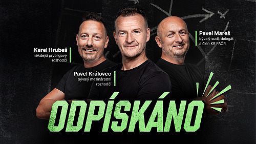 Bývalí rozhodčí a experti iDNES.cz Karel Hrubeš Pavel Mareš a Pavel Královec...