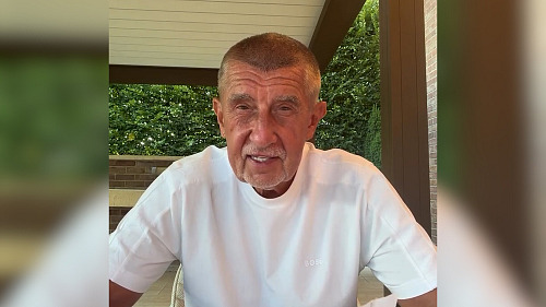 Šel jsem do politiky, abych pomohl naší zemi, říká Babiš v novém videu