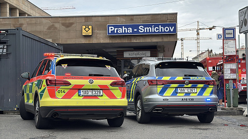 Střet vlaku s člověkem zastavil provoz v části metra linky B. (19. srpna 2026)