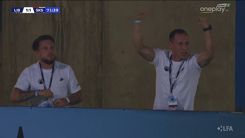 Liberecký obránce Jan Bořil slaví gól proti Slavii.