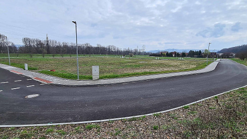 Valašské Meziříčí nabízí v místní části Juřinka 21 stavebních pozemků. Prodat...