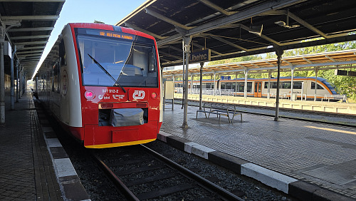 Motorové vozy z rodiny Stadler, které kraj objednal u Českých drah, jsou...