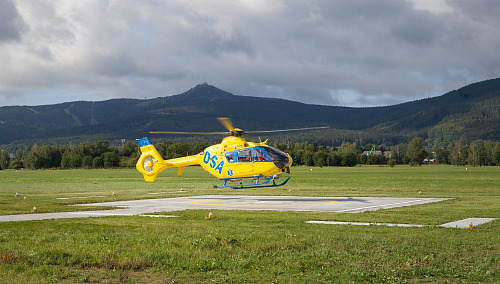 Na heliportu na libereckém letišti mohou záchranáři přistávat i po soumraku.