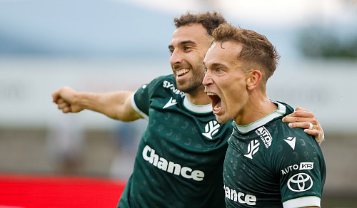 Jan Suchan slaví svůj první gól v jabloneckém dresu.
