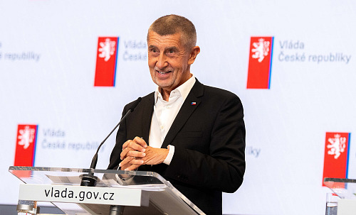 Tisková konference po jednání vlády. Na snímku hovoří premiér Andrej Babiš...