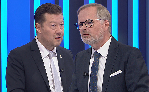 Předseda Poslanecké sněmovny Tomio Okamura (SPD) a expremiér Petr Fiala (ODS)...