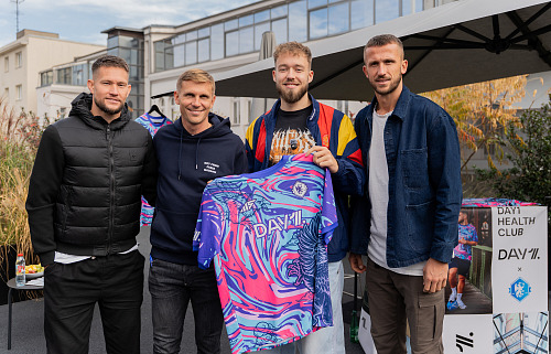 Youtuber Mich Sako se spojil se sportovním centrem Day1. Spolupráci představili...