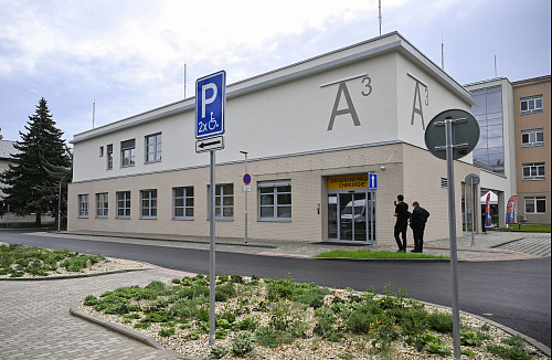 Otevření nové přístavby budovy A s urgentním příjmem by kroměřížské nemocnici...