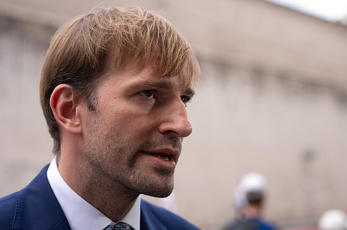Ministr zdravotnictví Adam Vojtěch před jednáním s ministryní financí Alenou...