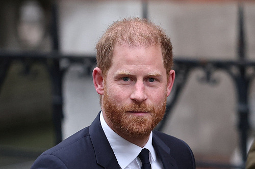 Princ Harry při příchodu k soudu v Londýně (19. ledna 2026)