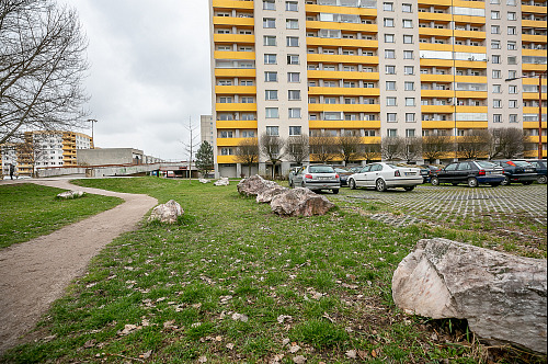 Prostory na hradecké Benešově třídě, kde by po revitalizaci měly stát...