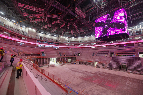 Do dokončení T Areny zbývá poslední měsíc. (25. září 2026)