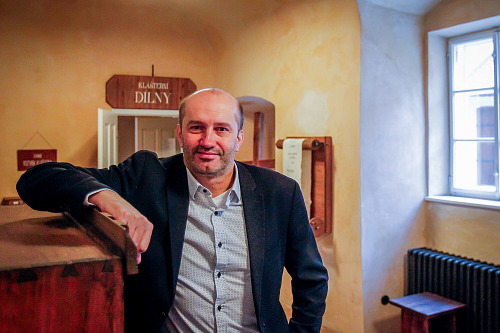 Martin Malý šéfuje areálu, který stojí v historickém centru Českého Krumlova a...