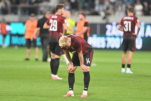 Skleslý sparťanský útočník Jonatan Brunes po zápase v Hradci Králové.