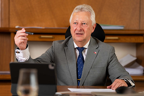 Jaromír Zůna, místopředseda vlády a ministr obrany (4. června 2026)