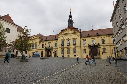 Budova nové radnice Magistrátu města Brna. 24. září 2026)