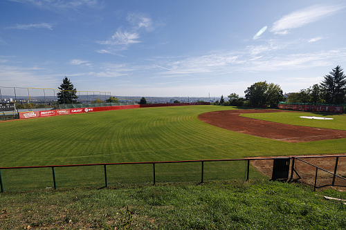 Baseballisté Techniky Brno mají na Kraví hoře dvě hřiště, mezi nimi už ale...