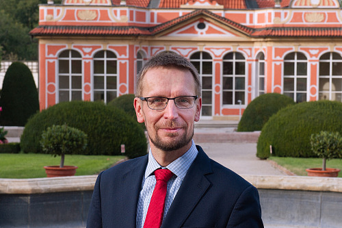 Diplomat a nový velvyslanec České republiky při NATO David Konecký