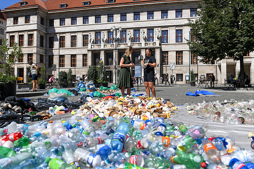 Letní analýza odpadu z veřejných košů v centru Prahy. (14. srpna 2026)