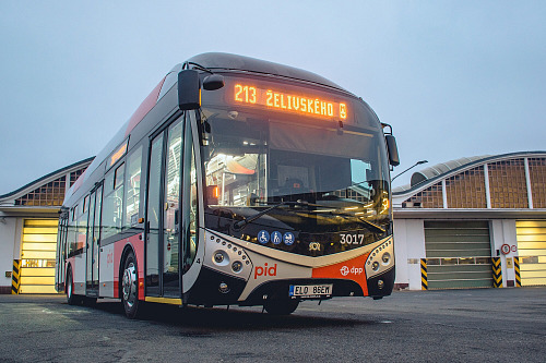 Elektrobus SOR ENS 12