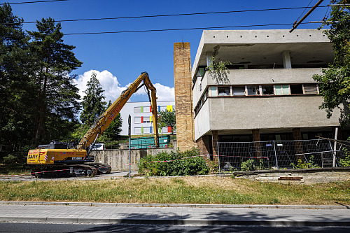 Po dokončení nové stavby má v objektu vzniknout až 110 bytů doplněných o další...