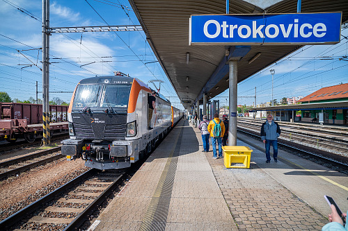 Dopravce Leo Express začne od 30. dubna 2026 opět vypravovat vlaky mezi...