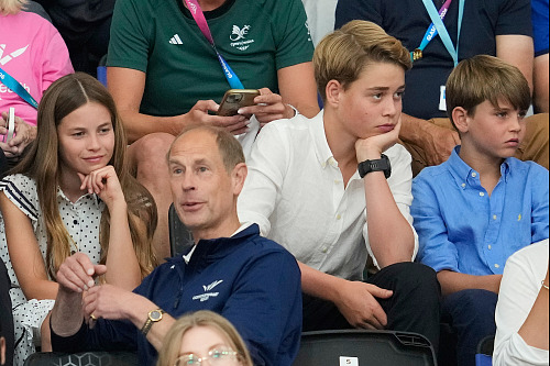Princezna Charlotte, princ Edward, princ George a princ Louis v Glasgowě na...