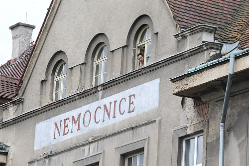 Lužická nemocnice v Rumburku pro 55 tisíc obyvatel Výběžku.