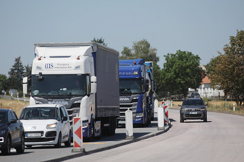 Oprava obchvatu Moravských Budějovic komplikuje cestování mezi Jihlavou a...