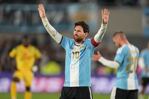 Lionel Messi se loučí s argentinskou reprezentací v duelu s Beninem.