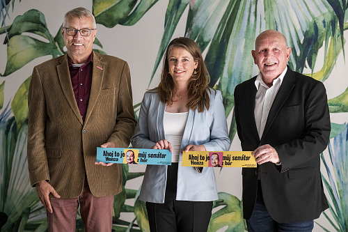 Tisková konference Liberální ekologické strany (LES) k představení kandidátů do...