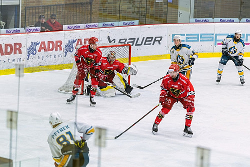 Logan Stein v brance Prostějova v zápase s Kopřivnicí.