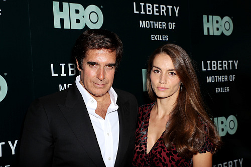 David Copperfield a Chloe Gosselinovou na světové premiéře dokumentu HBO...