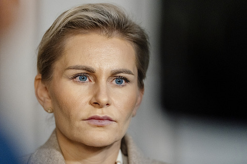 Alena Schillerová a Taťána Malá (ANO) po jednání s lídry opozičních stran o...