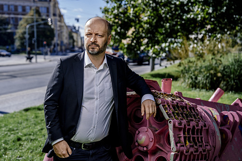 Kandidát do Senátu a na pražský magistrát Václav Láska se stal poprvé veřejně...