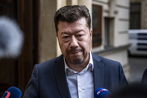 Předseda Sněmovny a SPD Tomio Okamura přišel na jednání s ANO s návrhem snížit...