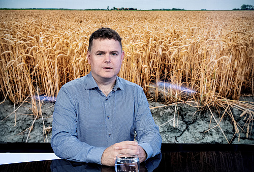 Hostem pořadu Rozstřel je Miroslav Trnka, klimatolog a šéf projektu Intersucho....